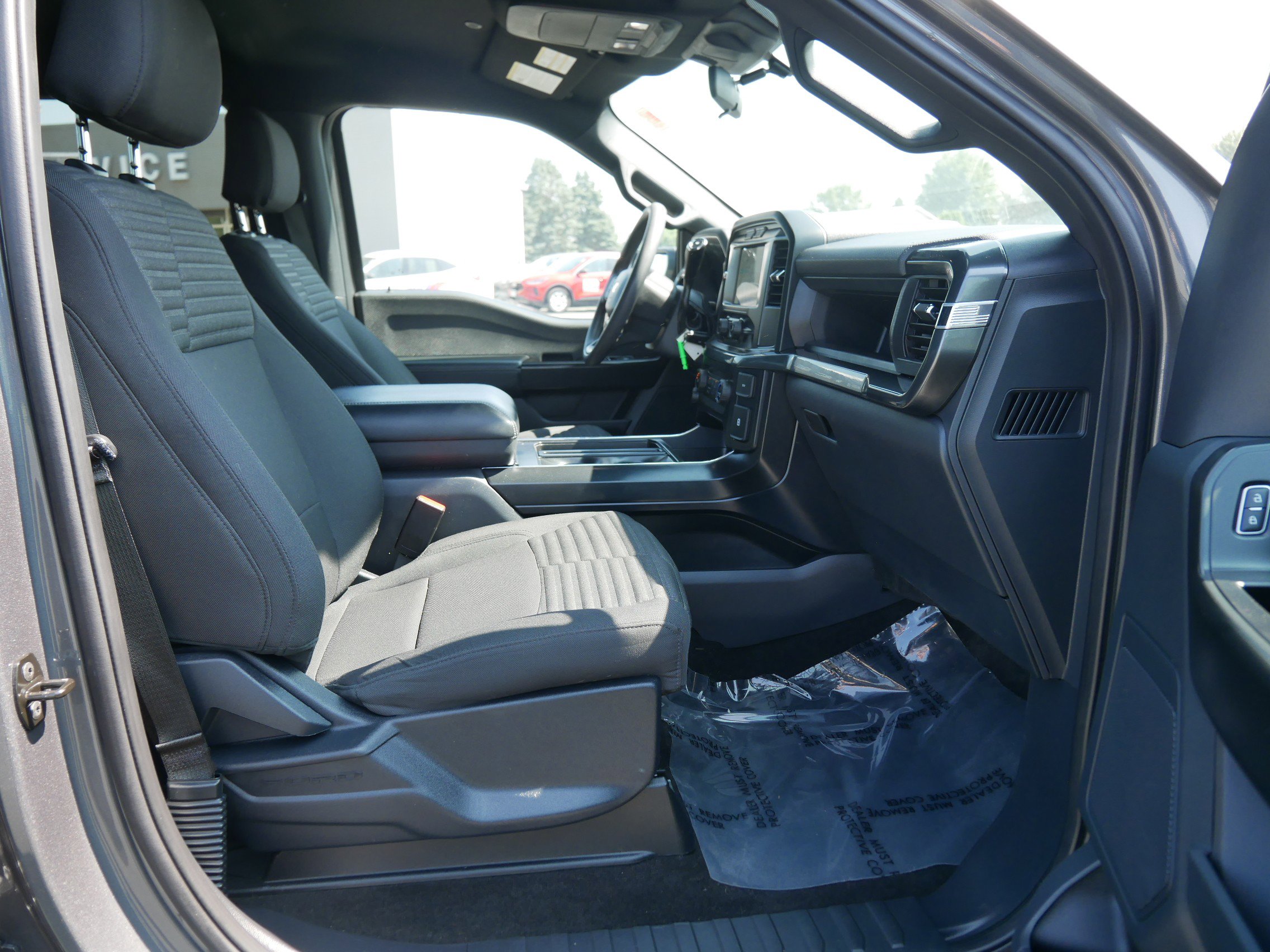 2022 Ford F-150 XL photo 12