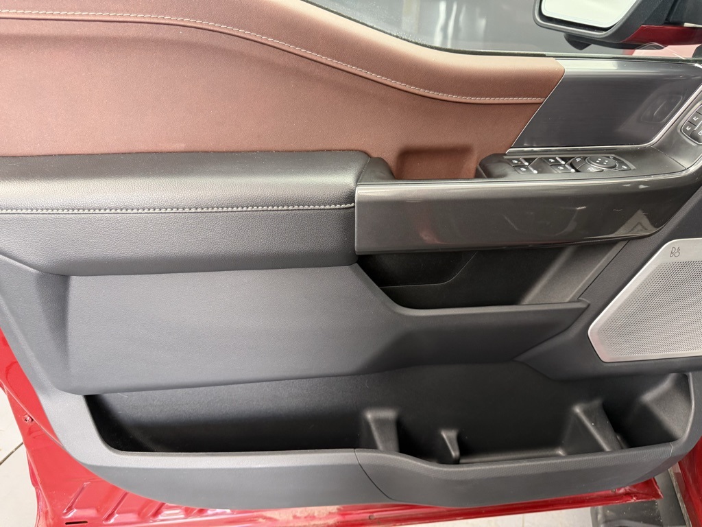 2023 Ford F-150 Lariat photo 19