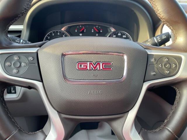 2023 Gmc Acadia SLT photo 16