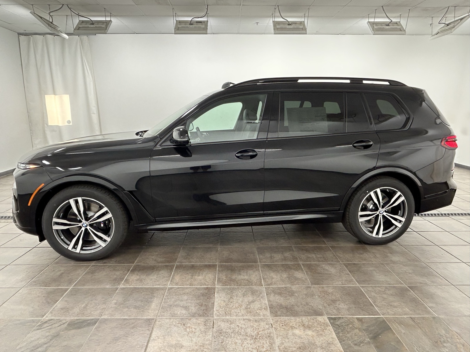 2026 Bmw X7 xDrive40i photo 2