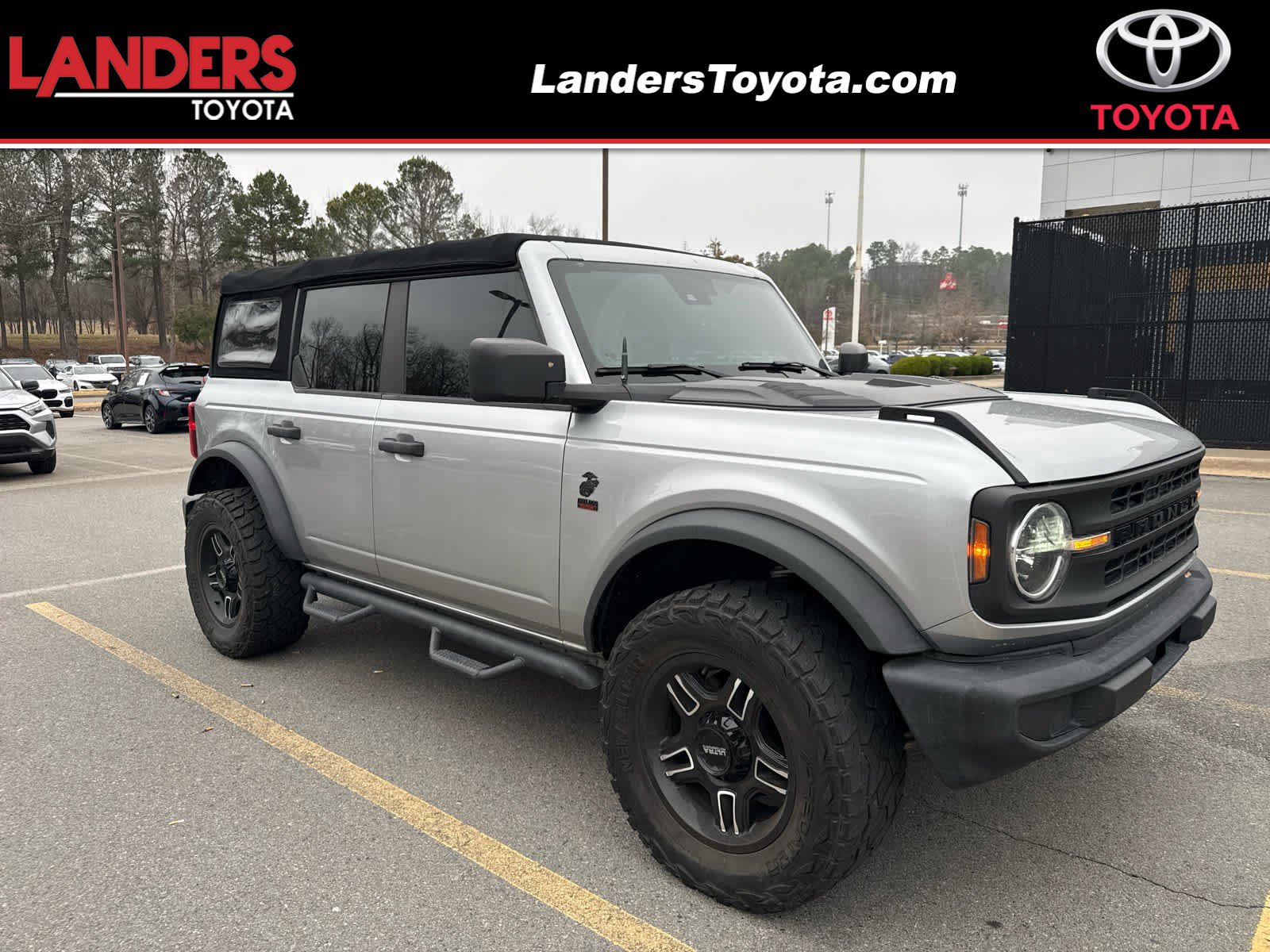 2021 Ford Bronco 4-Door Base's photo