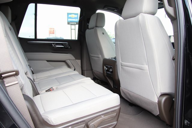 2025 Chevrolet Tahoe LS photo 10