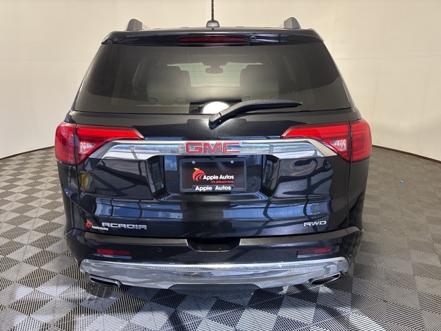 2017 Gmc Acadia Denali photo 3