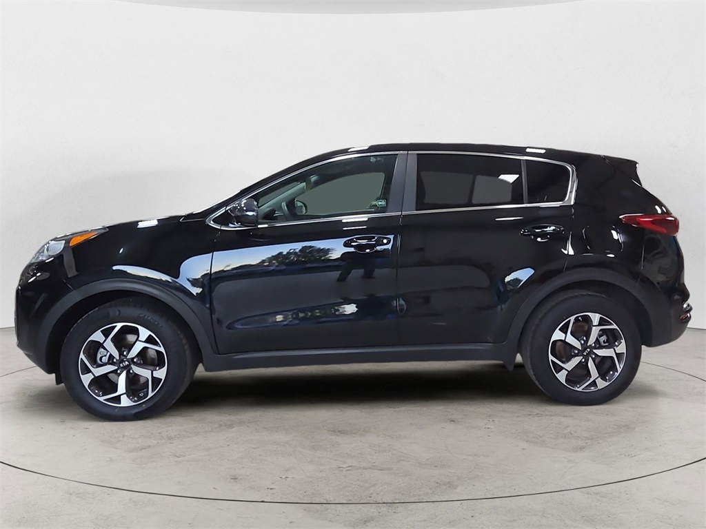 2020 Kia Sportage LX photo 2