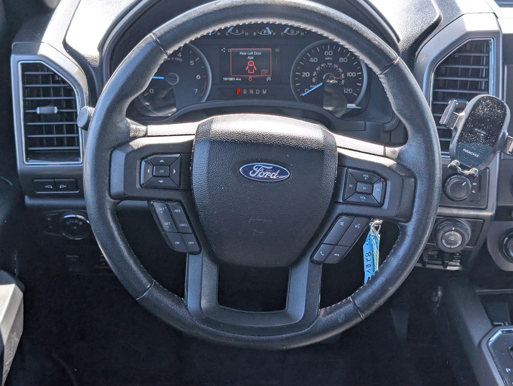 2018 Ford F-150 XLT photo 9