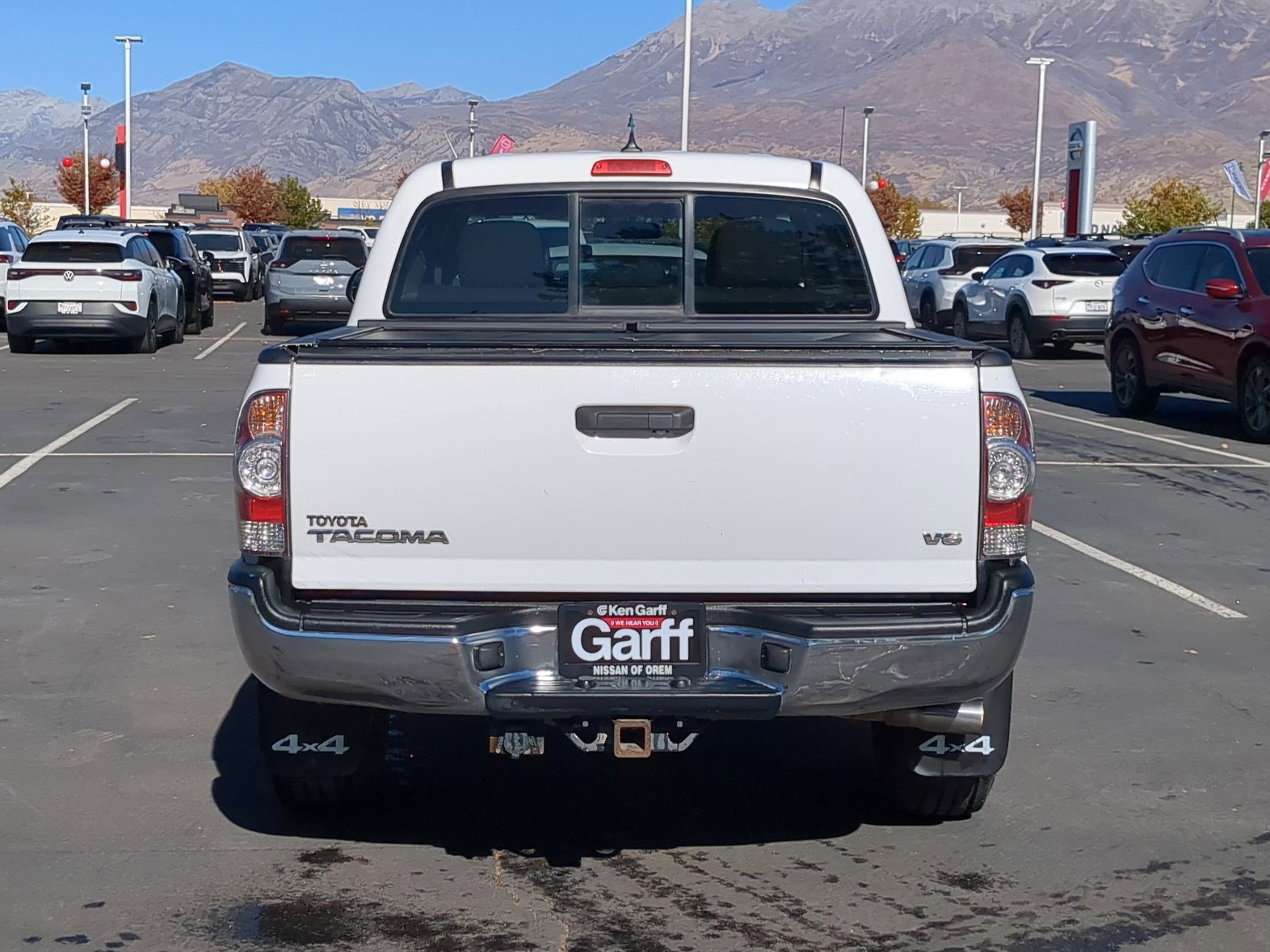 2015 Toyota Tacoma V6 photo 4