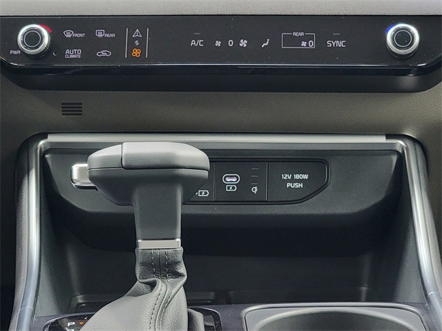 2026 Kia Carnival EX photo 22