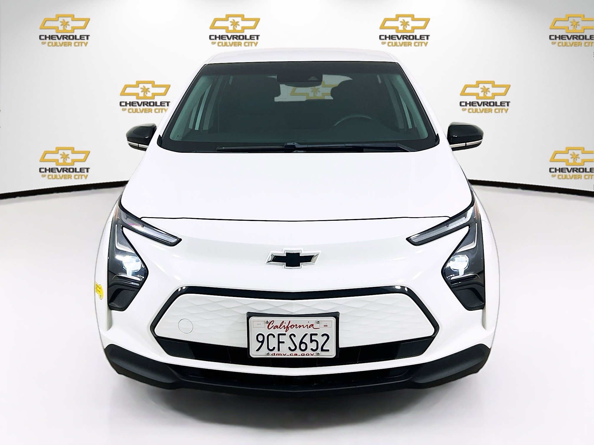 2022 Chevrolet Bolt EV 1LT photo 2