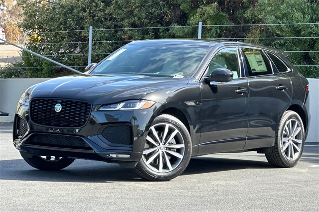 2026 Jaguar F-Pace R-Dynamic S's photo