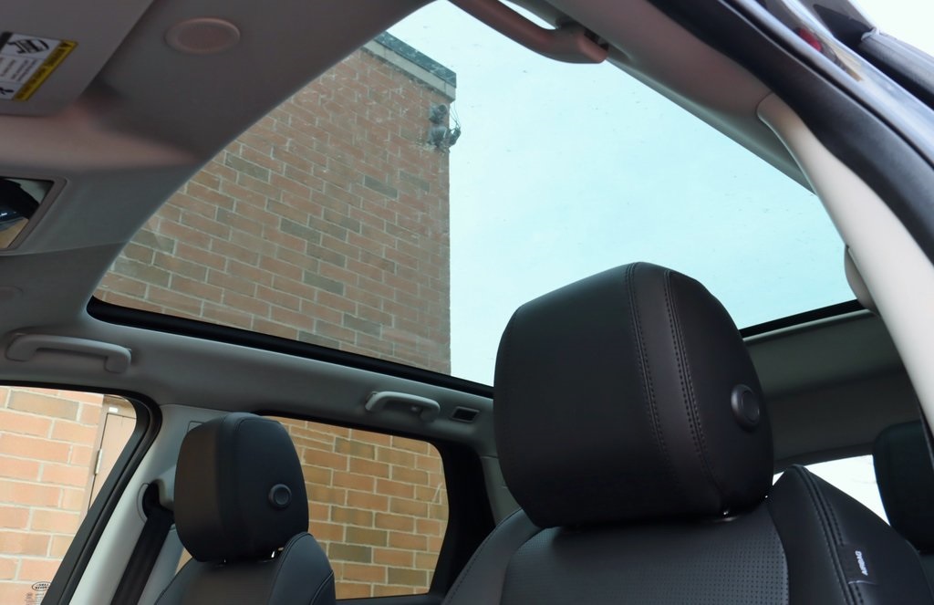 2025 LAND ROVER DISCOVERY SPORT - Image 11