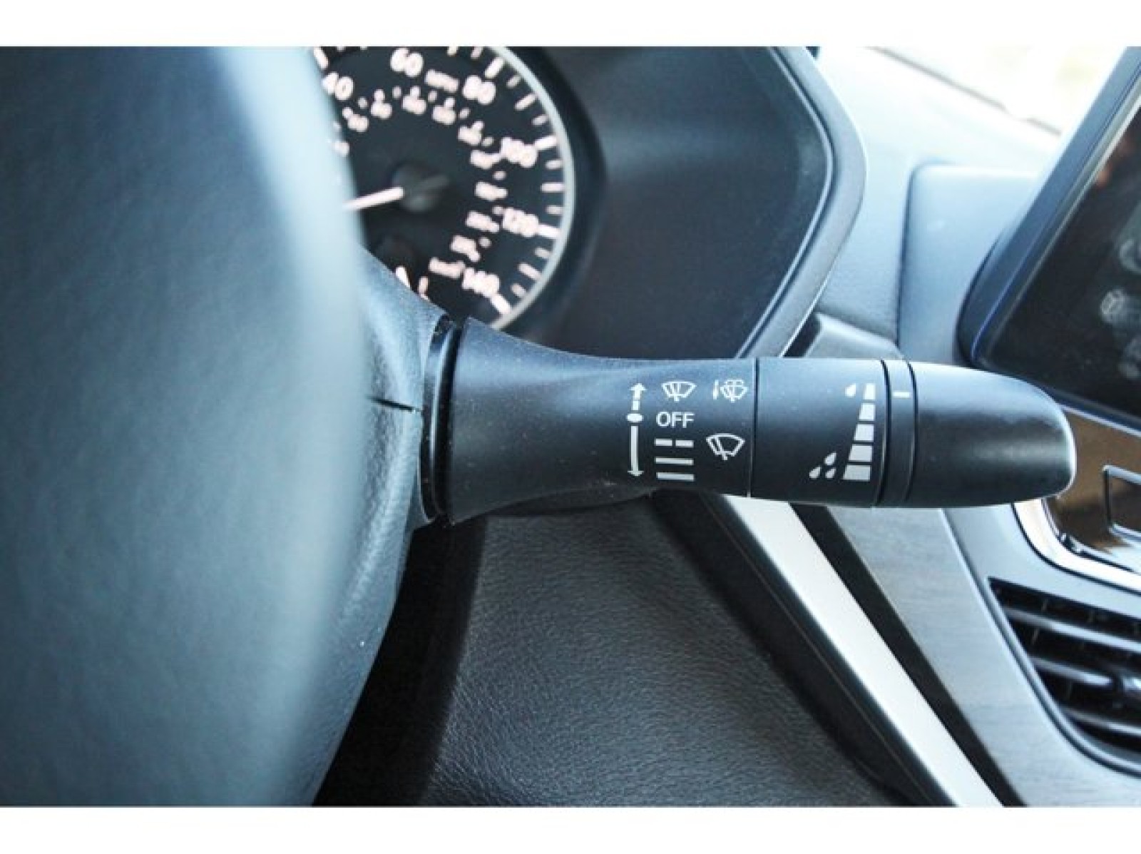 2023 Nissan Altima 2.5 SL  at Robbins Nissan