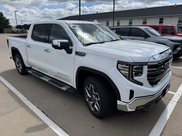 2023 Gmc Sierra 1500 SLT photo 2