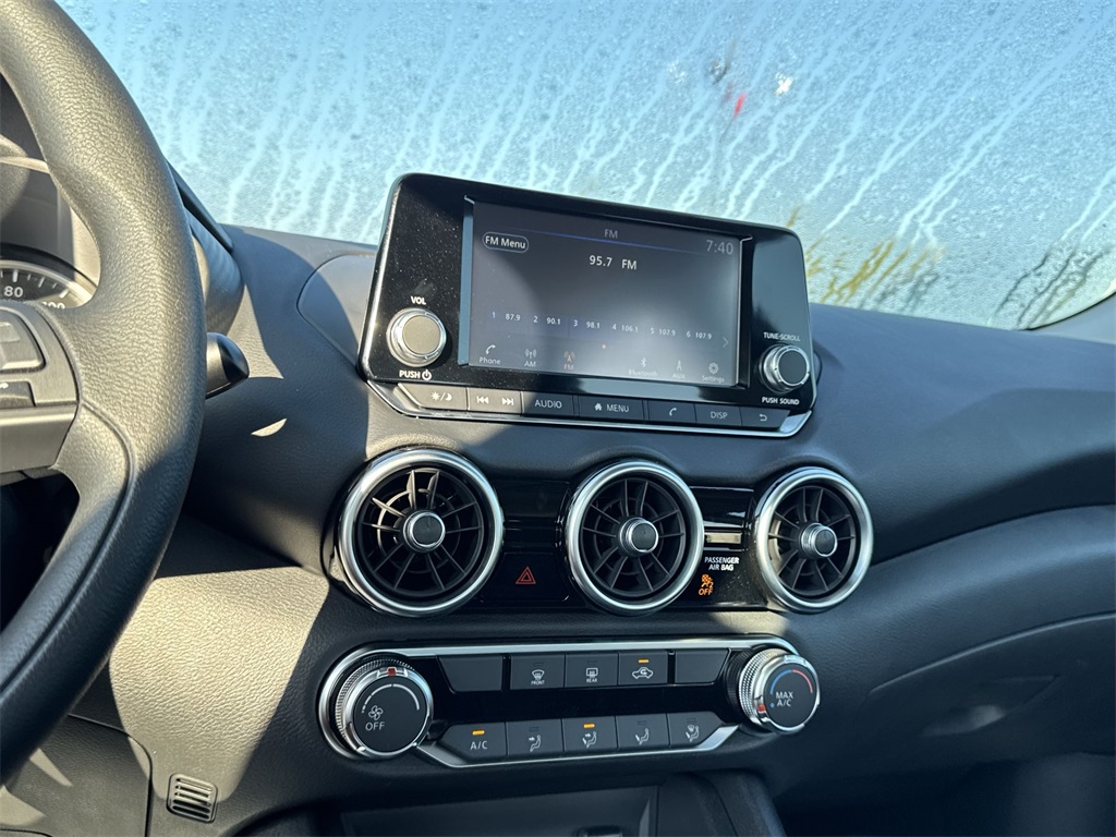 2025 Nissan Sentra S photo 22