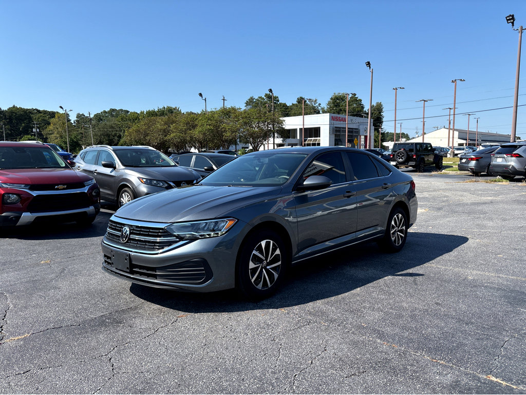 2022 Volkswagen Jetta S photo 3