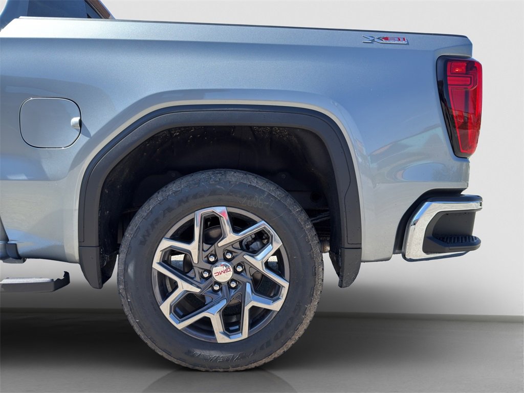 2026 Gmc Sierra 1500 SLT photo 13