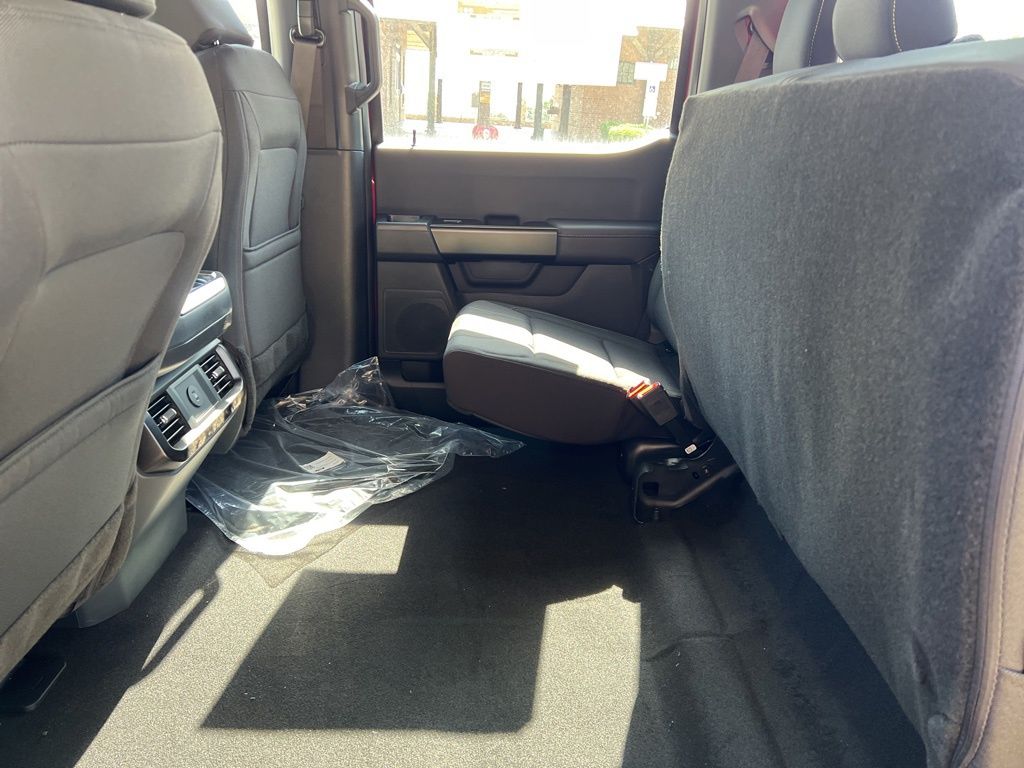 2025 Ford F-150 STX photo 32