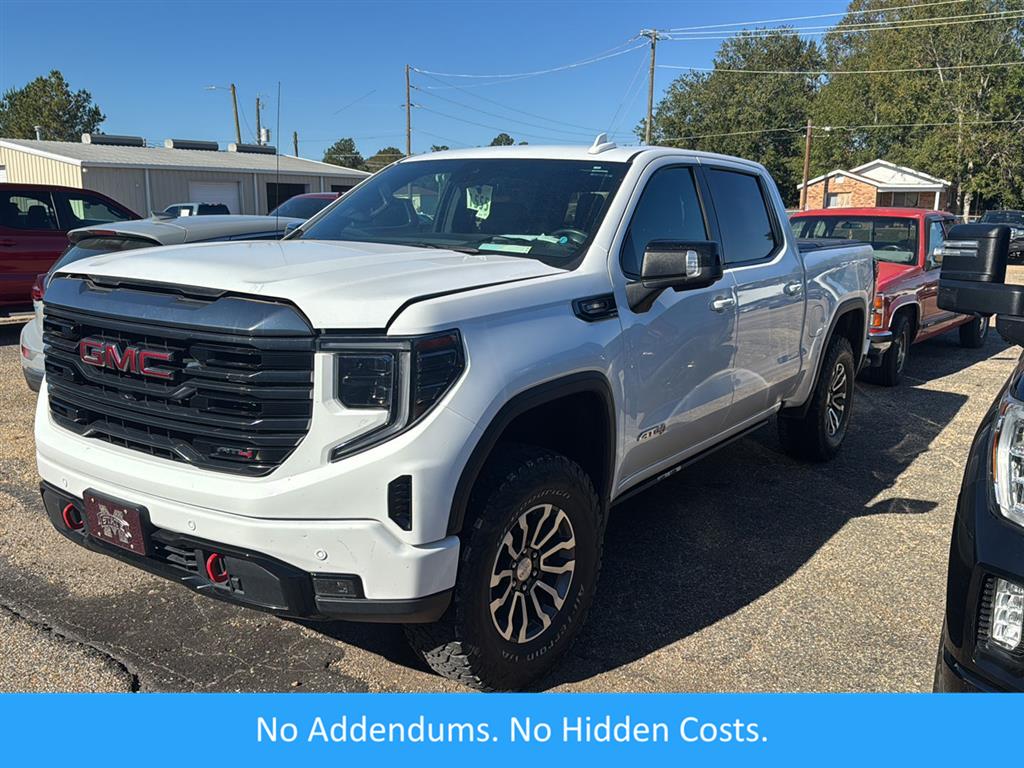 2023 GMC Sierra 1500 AT4's photo