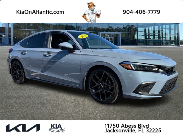 2023 Honda Civic Hatchback Sport Touring's photo