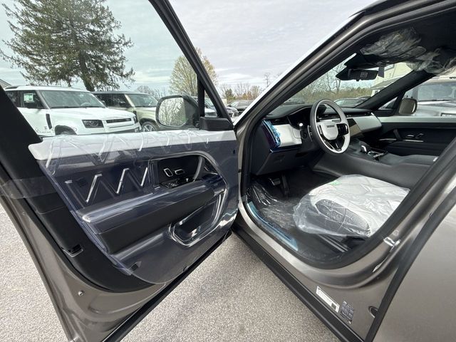 2025 Land Rover Range Rover Sport Autobiography photo 11