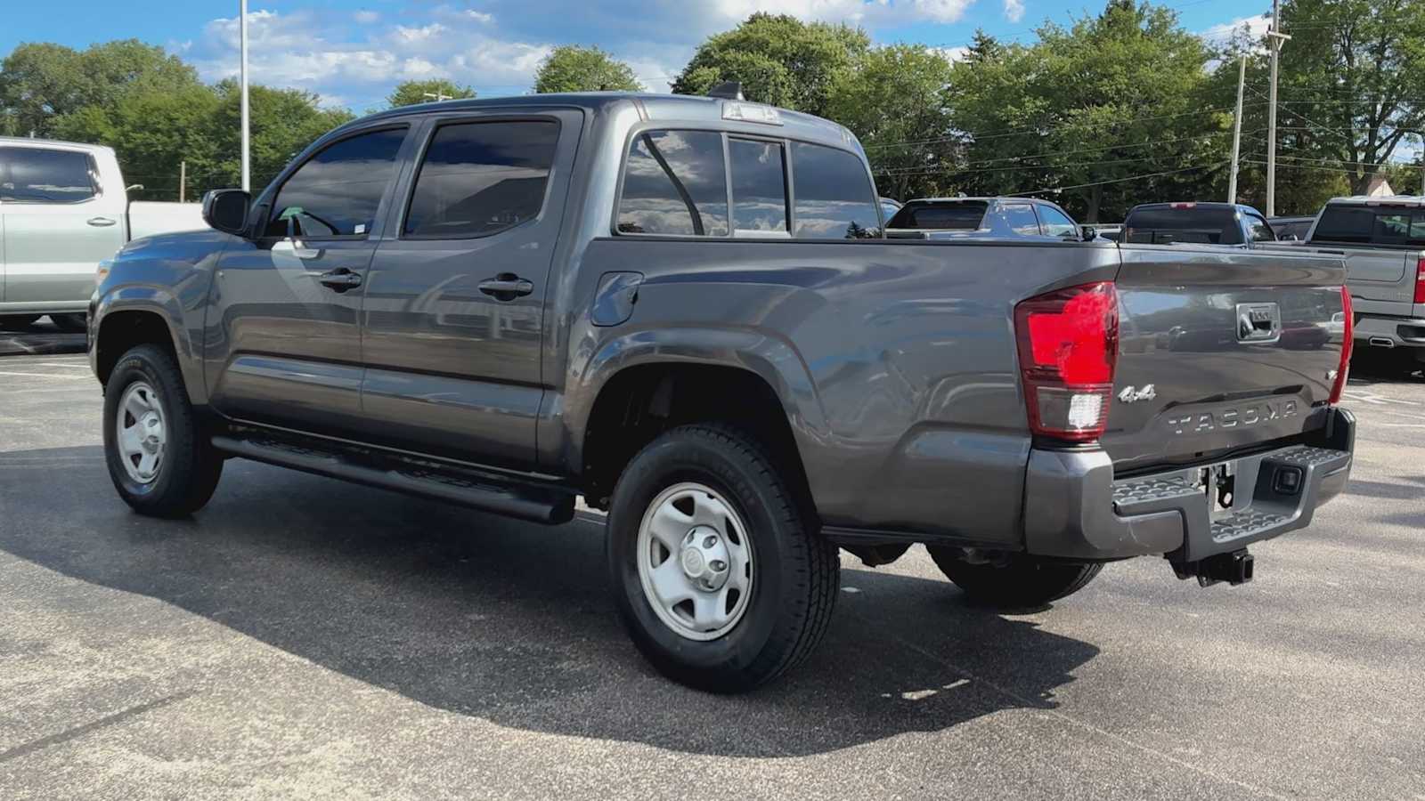 2020 Toyota Tacoma SR V6 photo 4
