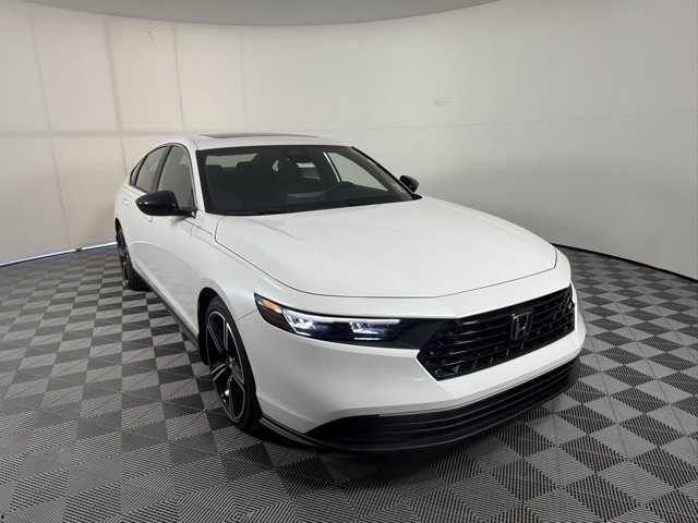 2025 Honda Accord Hybrid Sport's photo