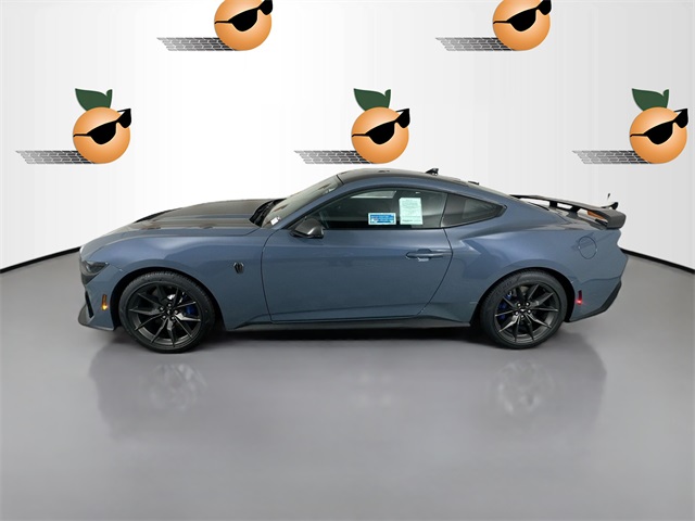 2025 Ford Mustang Dark Horse Premium photo 4