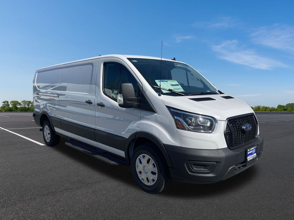 2024 Ford Transit photo 4