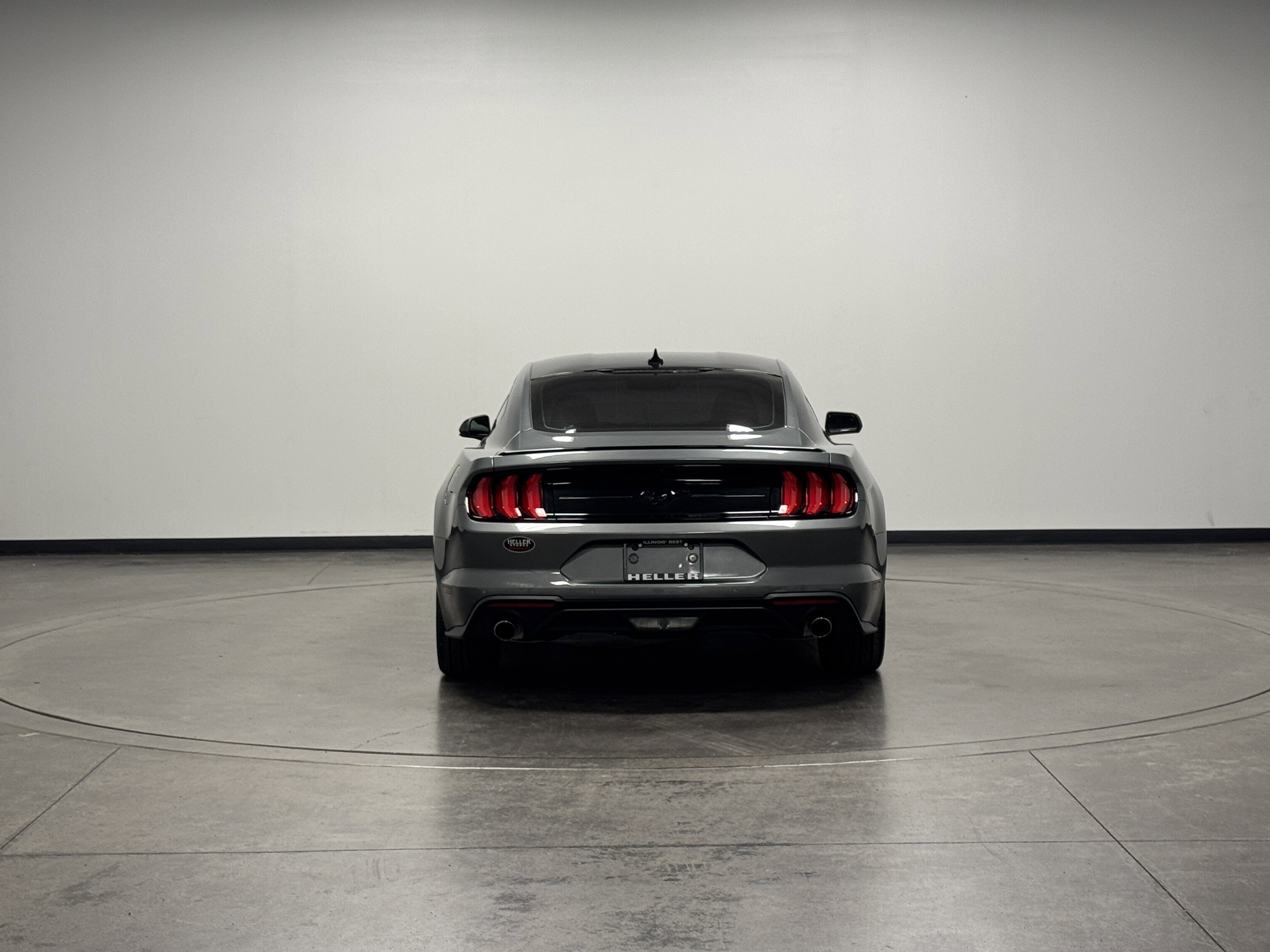 2023 Ford Mustang EcoBoost photo 6