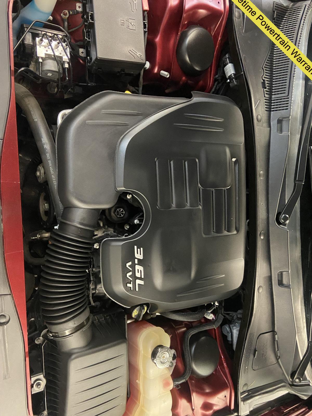 2021 Dodge Charger SXT photo 5