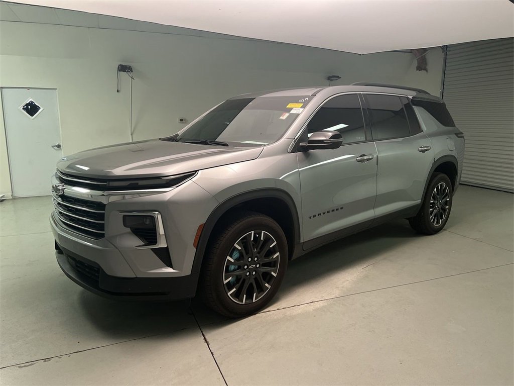 2024 Chevrolet Traverse 1LT photo 3