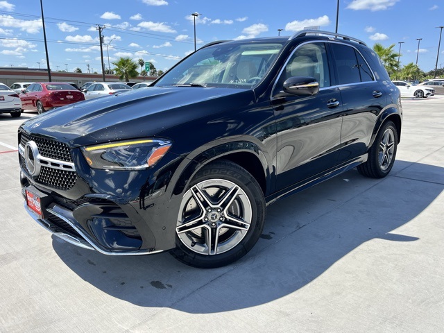 2026 Mercedes Benz GLE 450 4MATIC photo 3