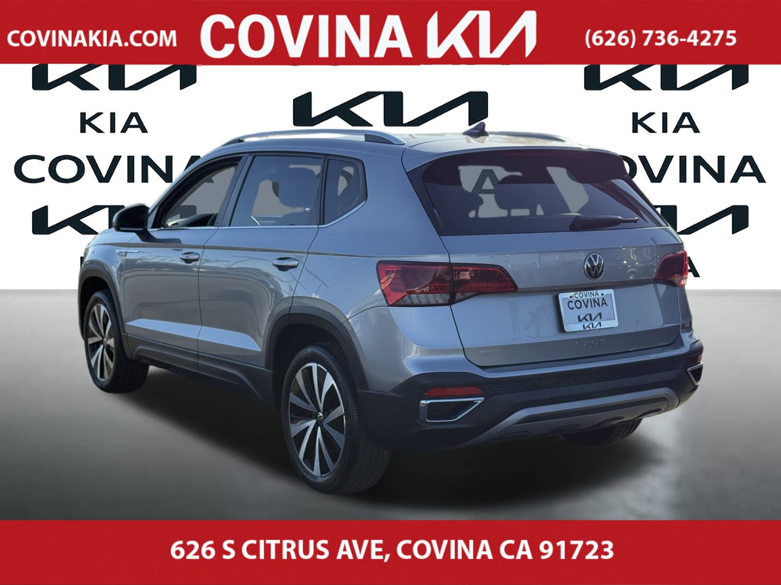 2023 Volkswagen Taos SE photo 4