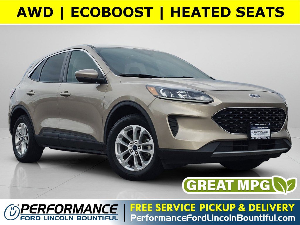 2020 Ford Escape SE's photo