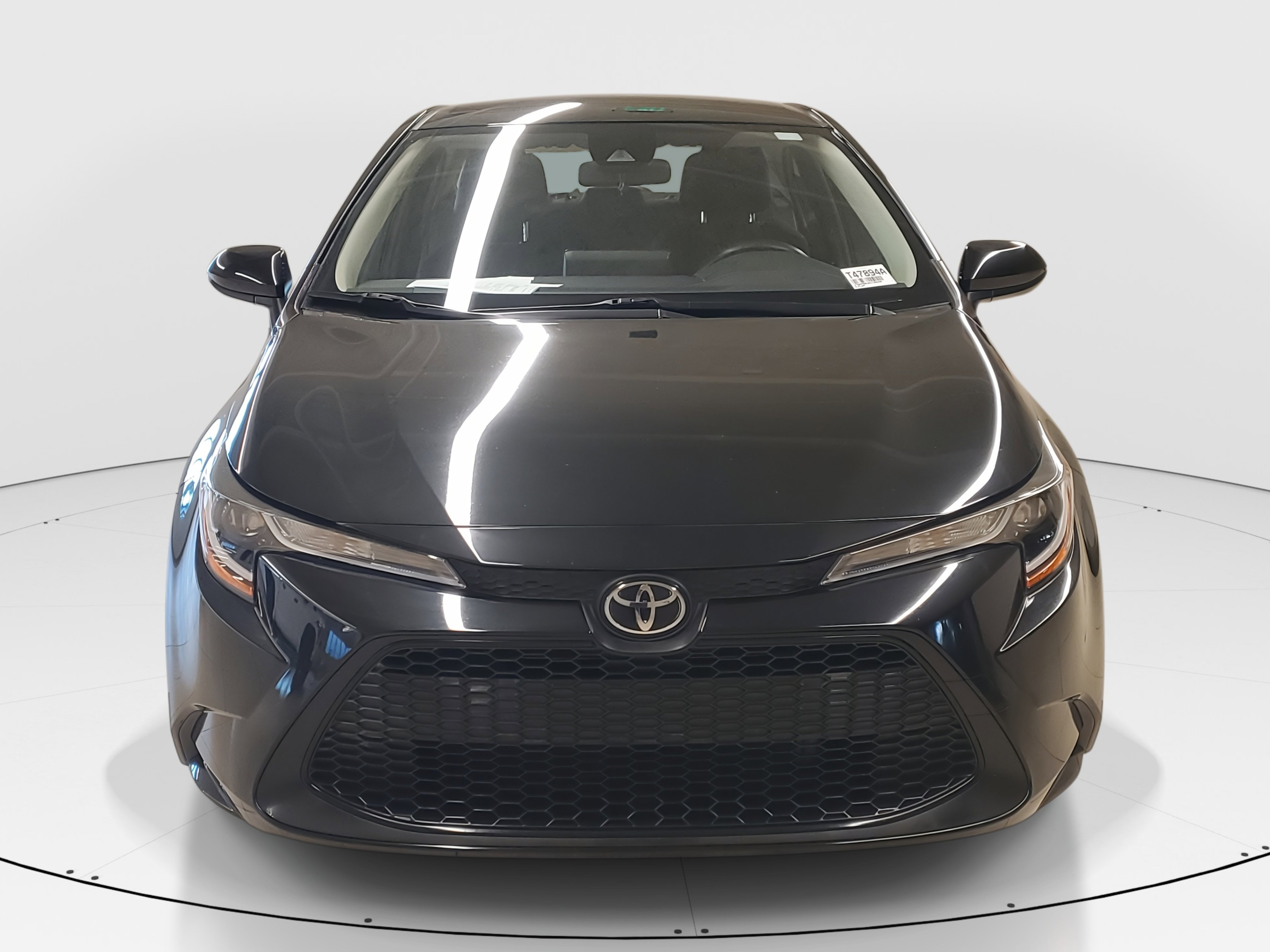 Used 2022 Toyota Corolla LE with VIN JTDEPMAEXNJ192046 for sale in Pinecrest, FL