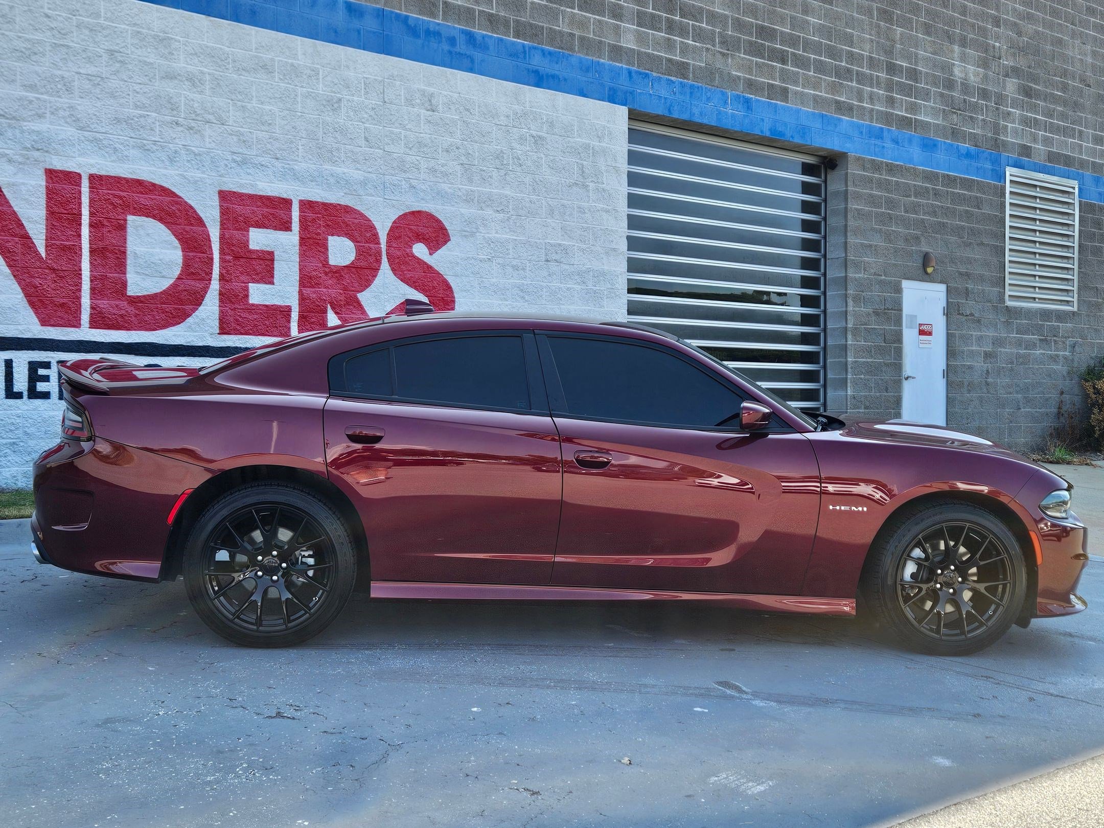 2022 Dodge Charger R/T photo 7
