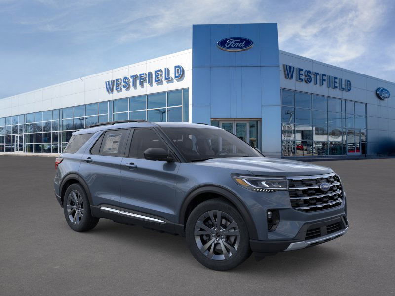 2025 Ford Explorer photo 6