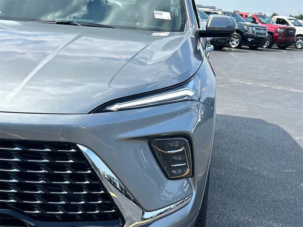 2026 Buick Enclave Avenir photo 10