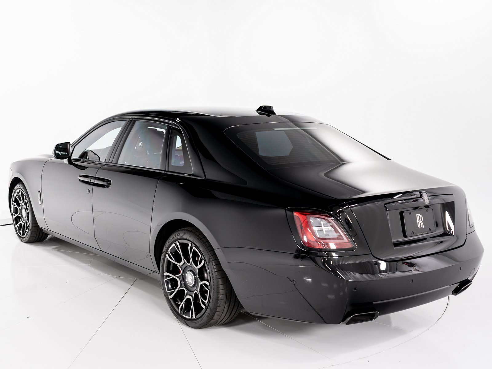 2022 Rolls Royce Ghost Black Badge photo 3