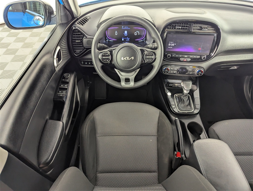 2023 Kia Soul S photo 12