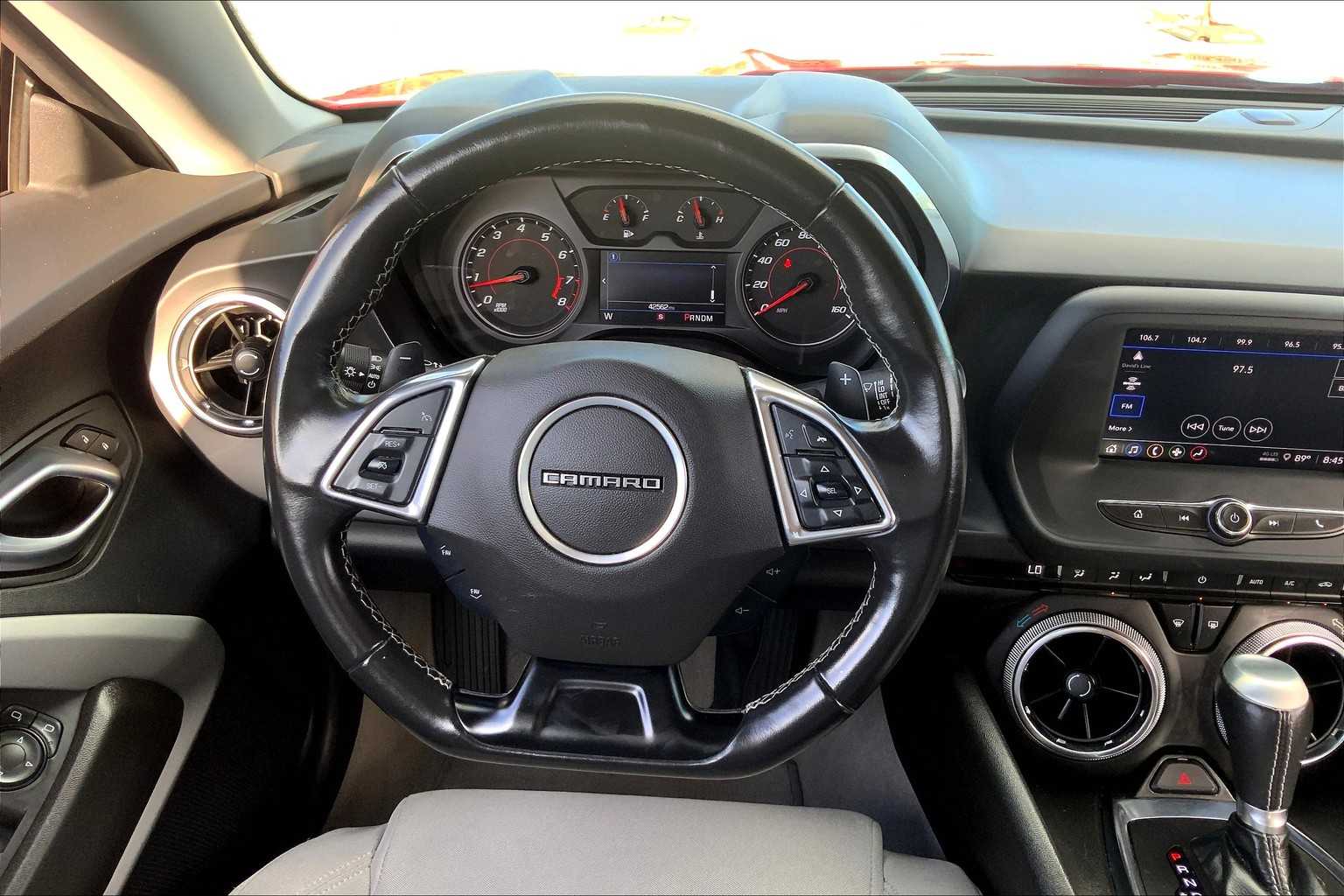2023 Chevrolet Camaro 1LT photo 5