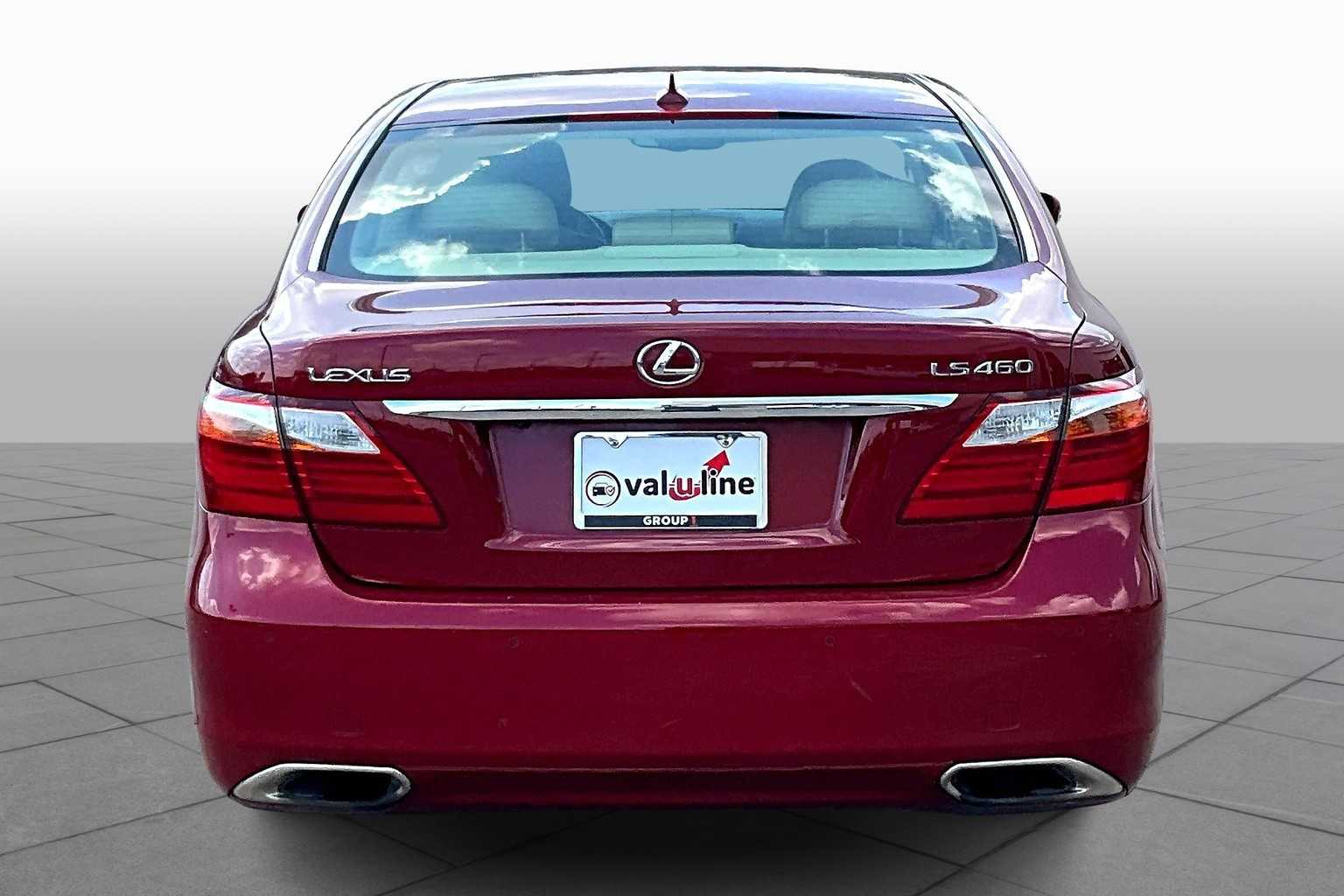 2010 Lexus LS 460 Luxury photo 4