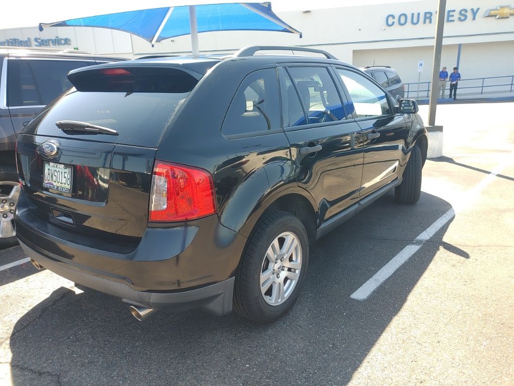 2012 Ford Edge SE photo 3