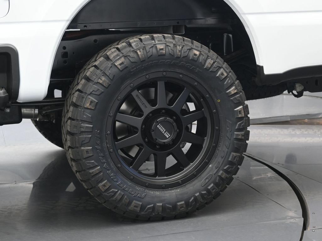 2025 Ford F-250 photo 21