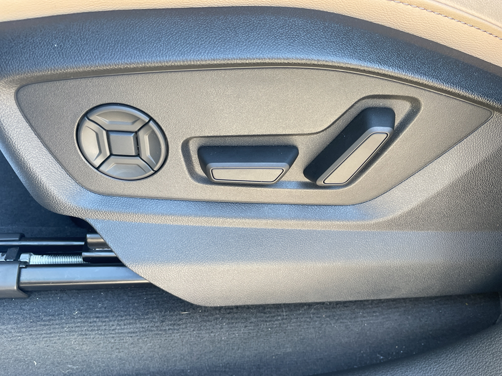 2025 Audi Q7 45 Premium Plus photo 17