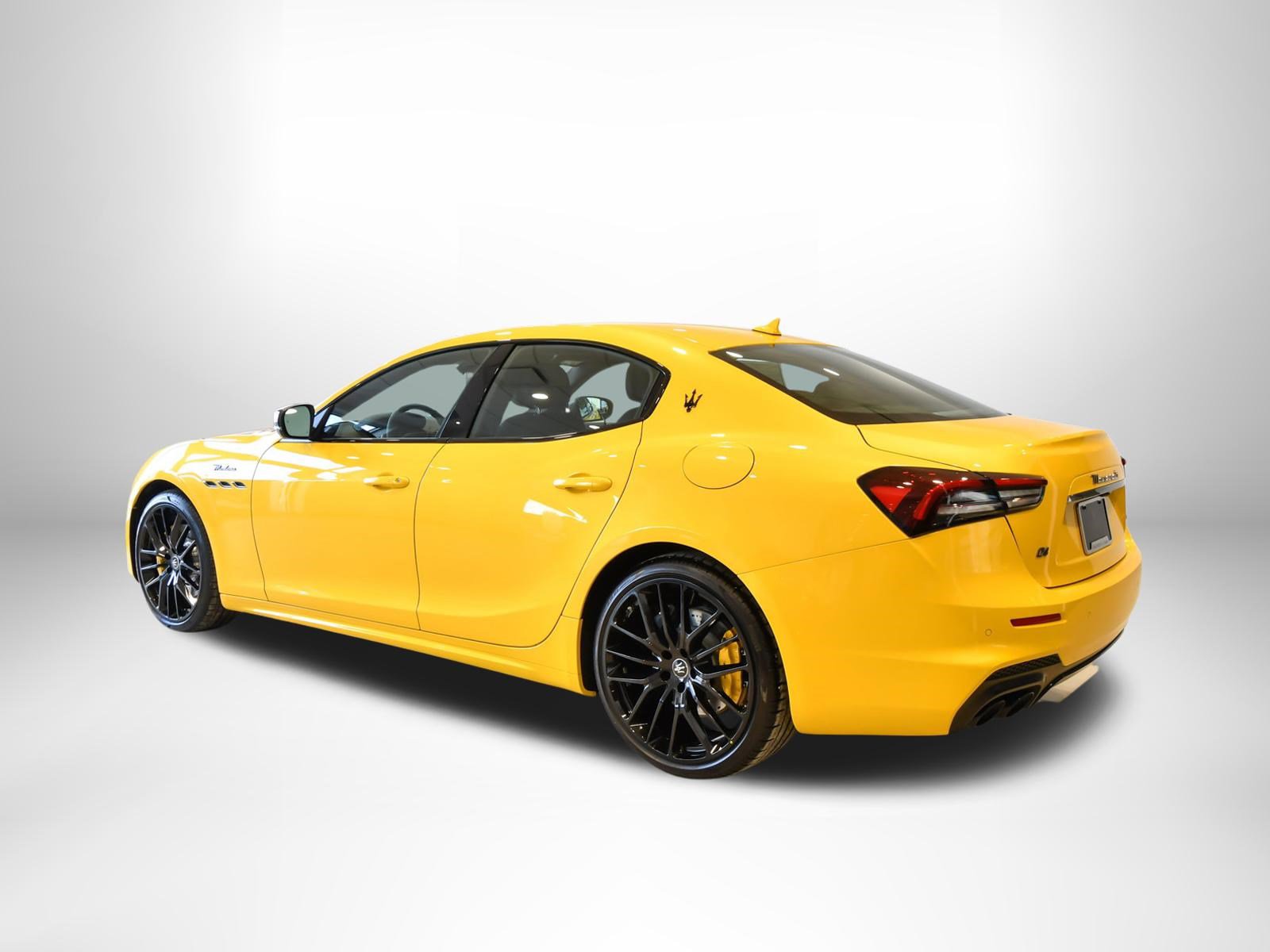 New 2023 Maserati Ghibli Modena Q4 4dr Car in Omaha MA230038