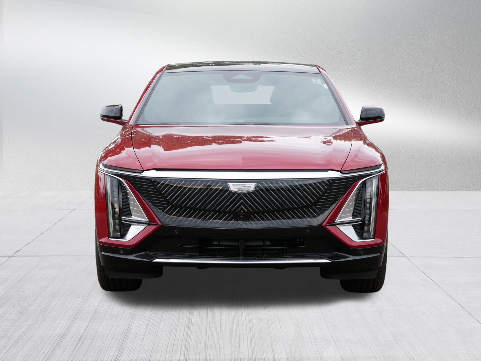 2026 Cadillac Lyriq Luxury photo 2