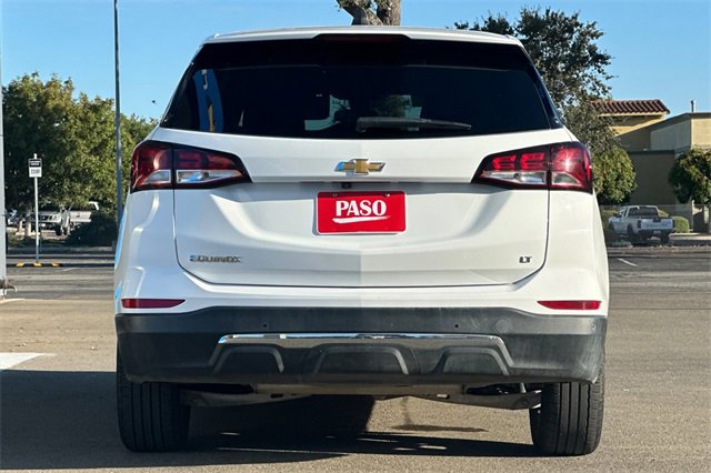 2024 Chevrolet Equinox LT photo 3