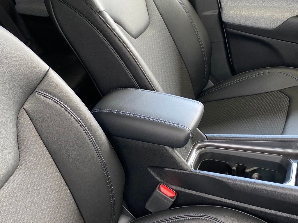 2022 Jeep Compass Latitude photo 19