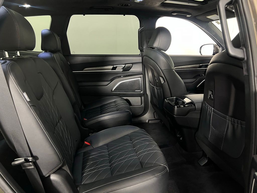 2023 Kia Telluride X-Line photo 23