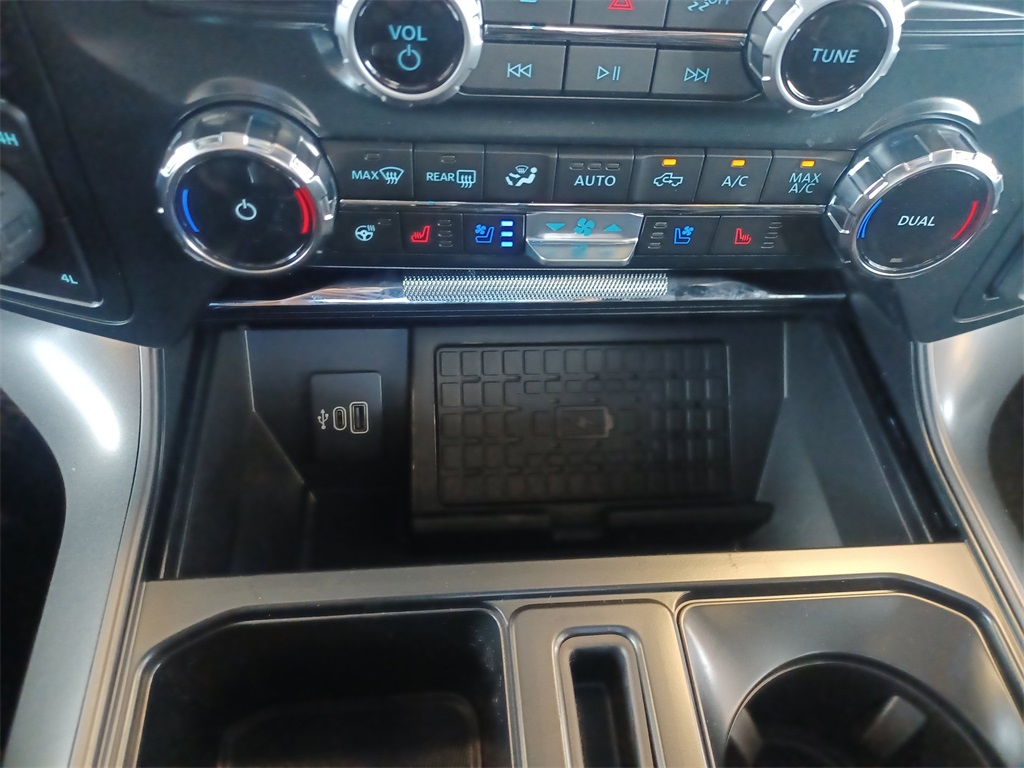 2025 Ford F-150 Lariat photo 30
